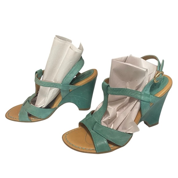 CROWN BY BORN - SIZE 7 - PALE GREEN WITH T-STRAP AND SLINGBACK HEELS - S3 - Picture 5 of 12